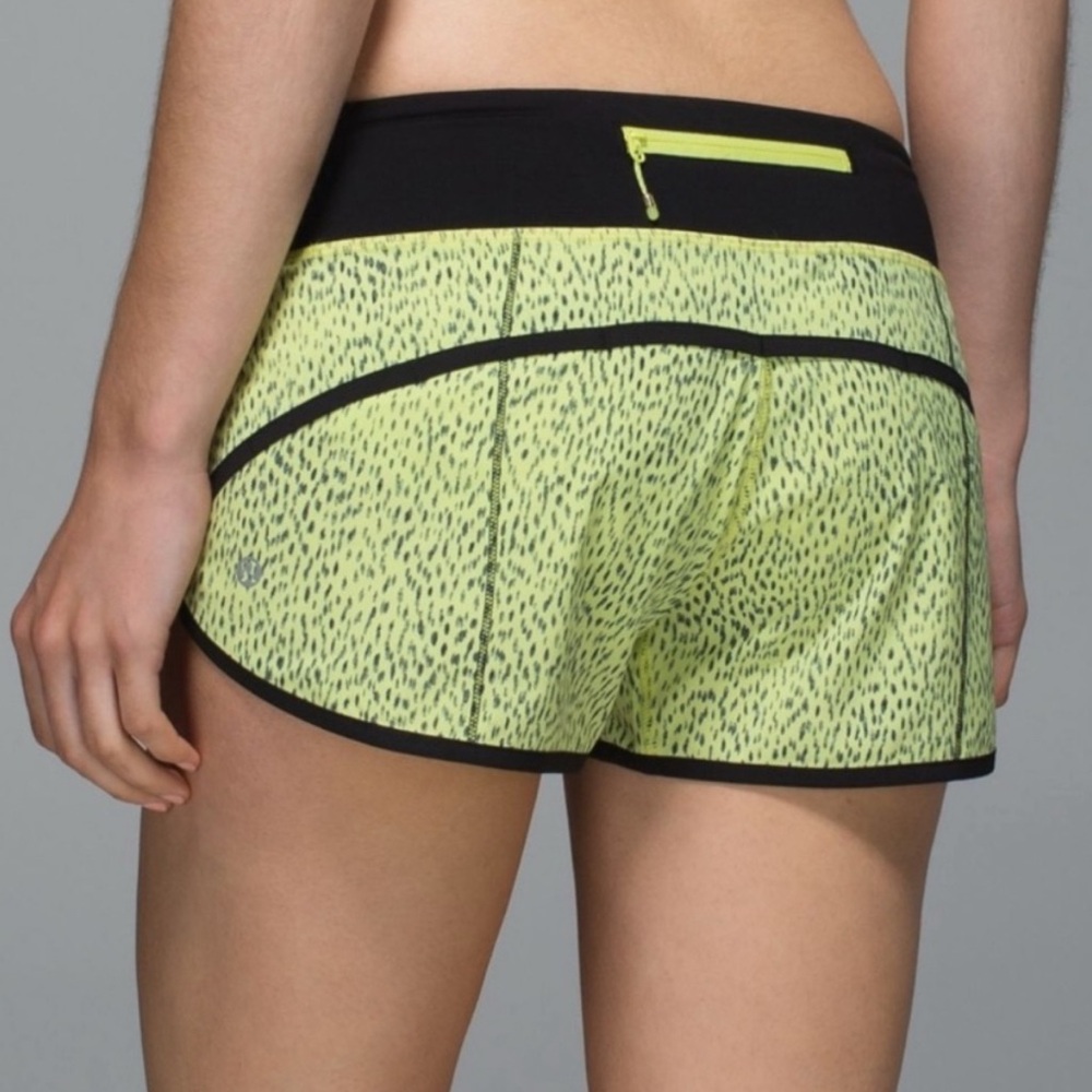 Lululemon speed-up low rise lined 2.5” inseam